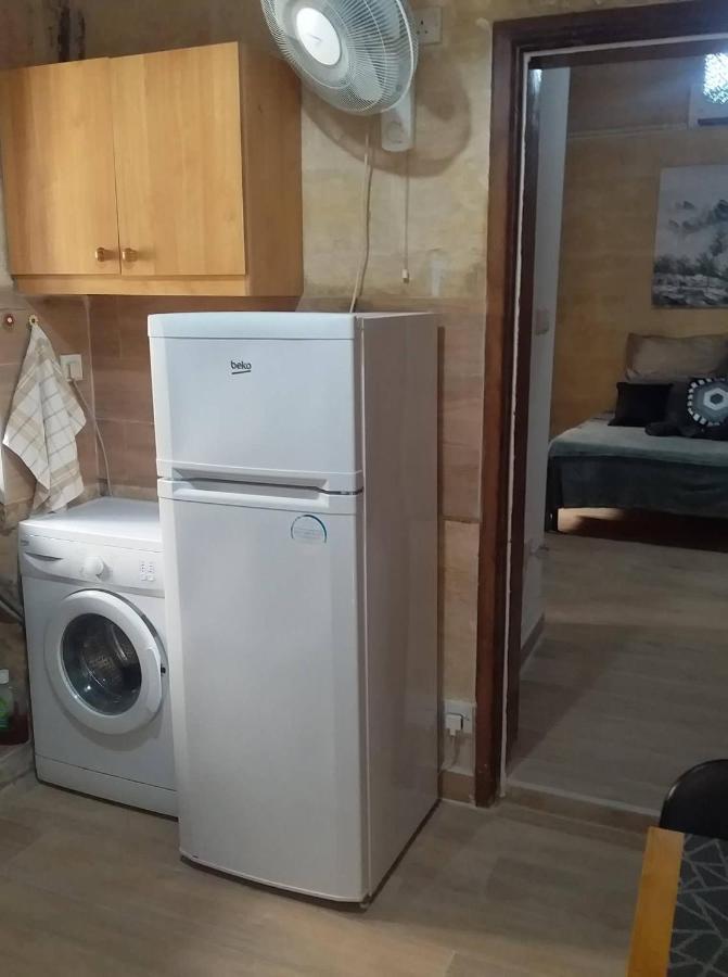 Lovely 1 Bedroom Apartment In The Heart Of La Valeta Exterior foto